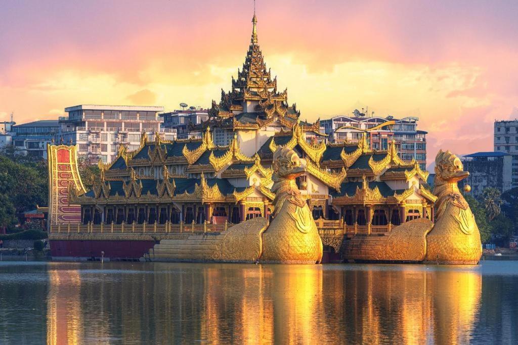 Asian Smile Hotel Yangon Luaran gambar