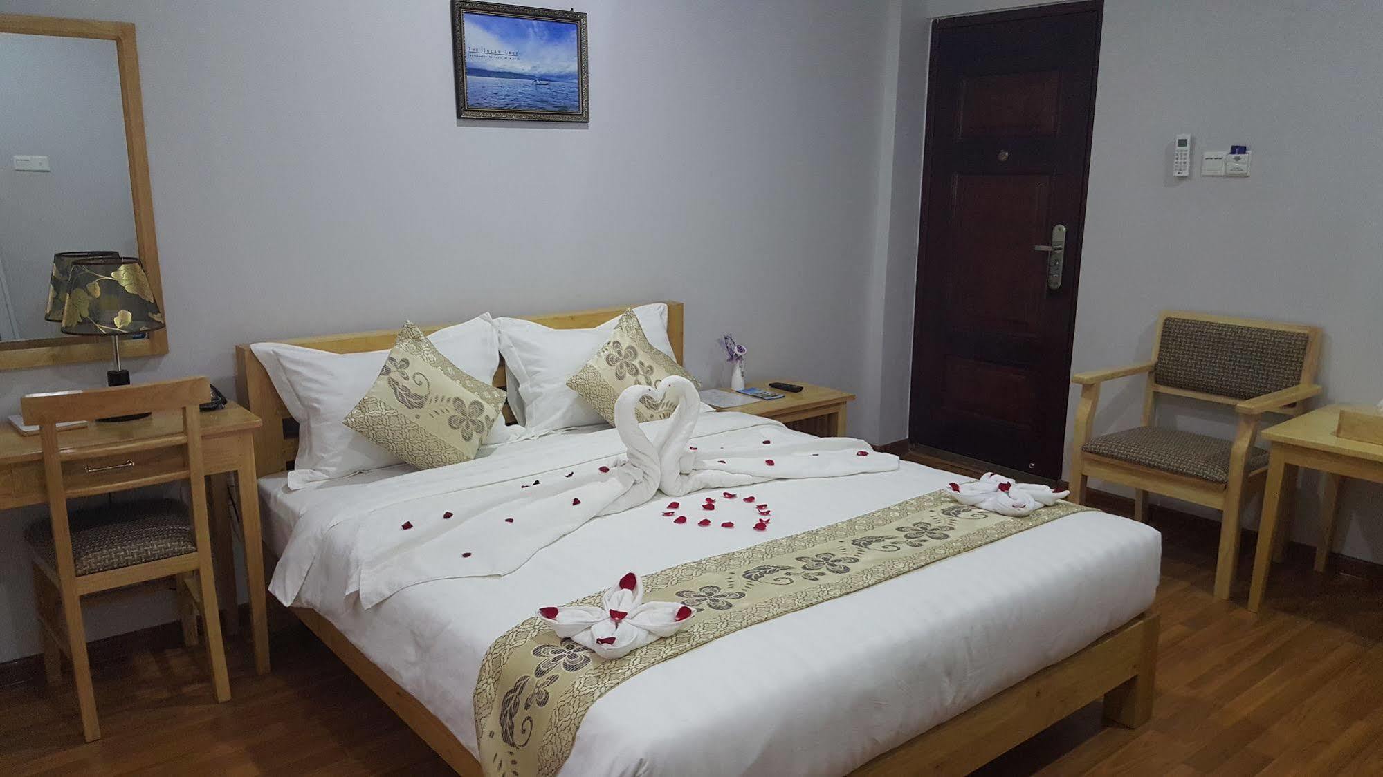 Asian Smile Hotel Yangon Luaran gambar